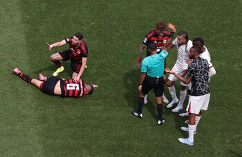 La expulsión de Nico Jackson