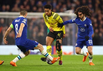 Marc Cucurellay Mateo Kovacic impiden