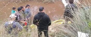 Casi en paralelo a la