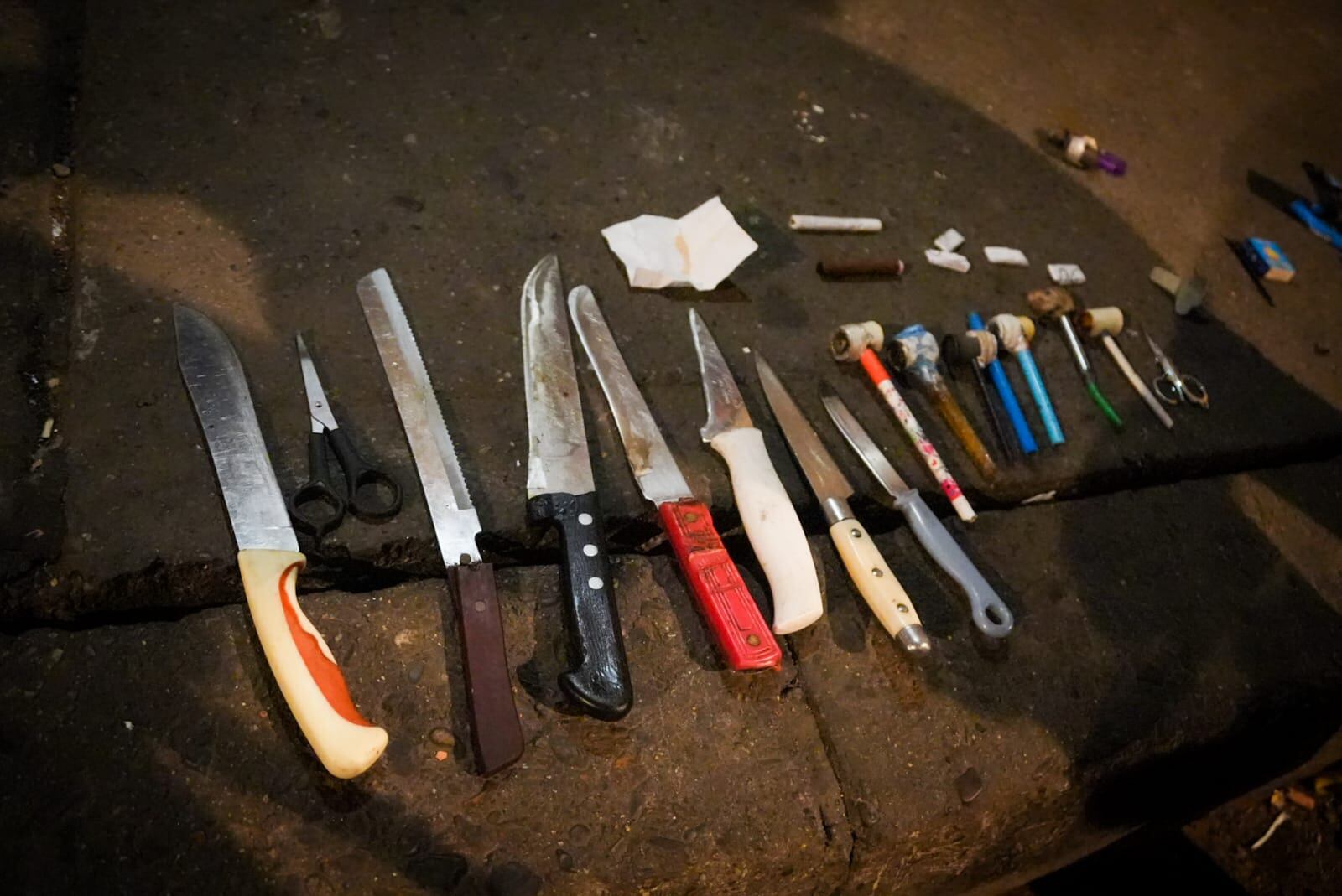 El CELS busca que se dejen de buscar y secuestrar armas blancas en la vía pública