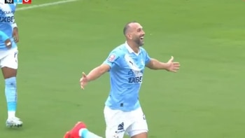 Golazo de Hernán Barcos con potente remate en Sporting Cristal vs Sport Huancayo por Liga 1 2026