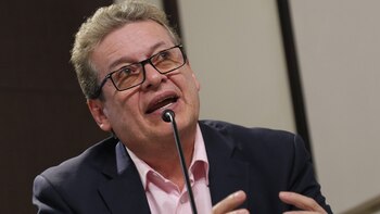 Alirio Uribe pidió a Mancuso