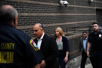 Amber Guyger llega al edificio