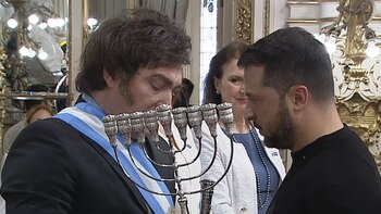 En un gesto simbólico, Milei