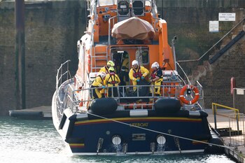 El término “pequeña embarcación” suele