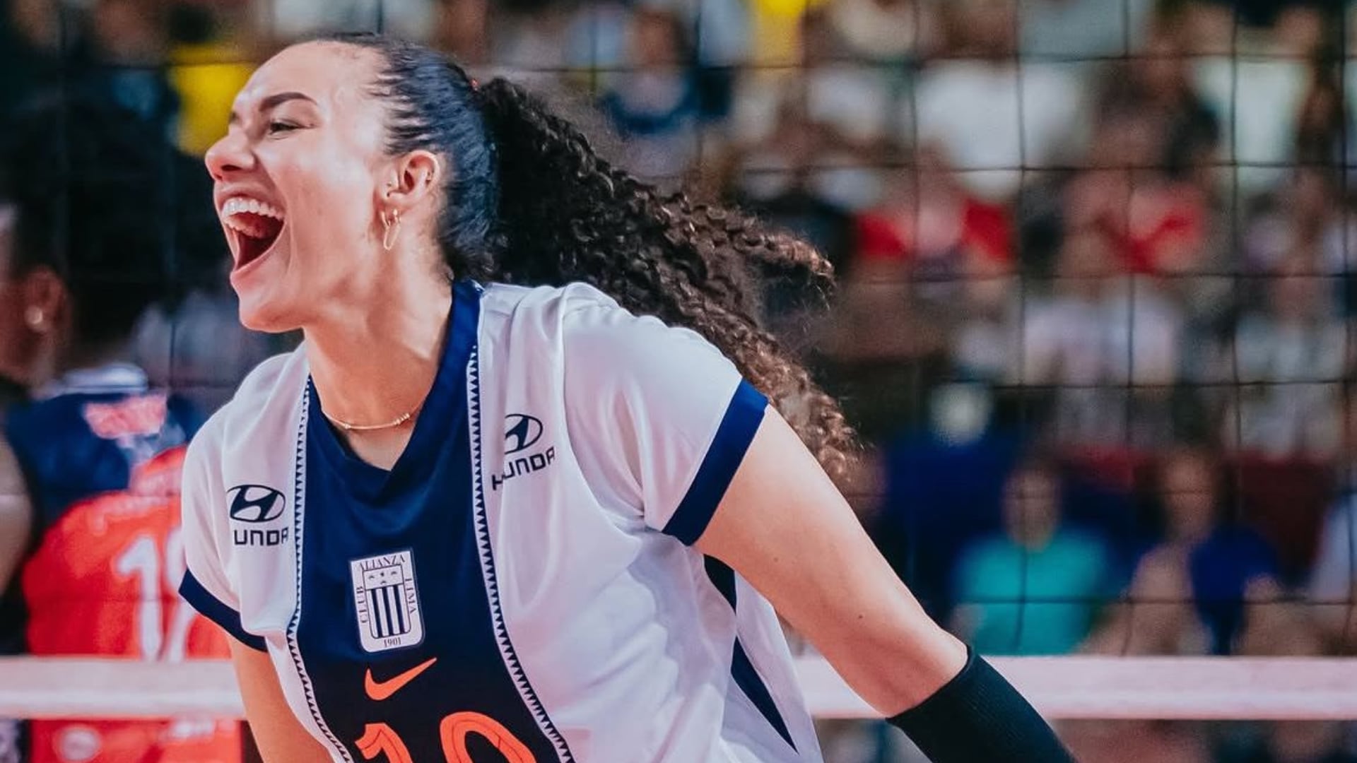 Maeva Orlé fue elegida la MVP de la Liga Peruana de Vóley 2025/26. Crédito: Prensa AL