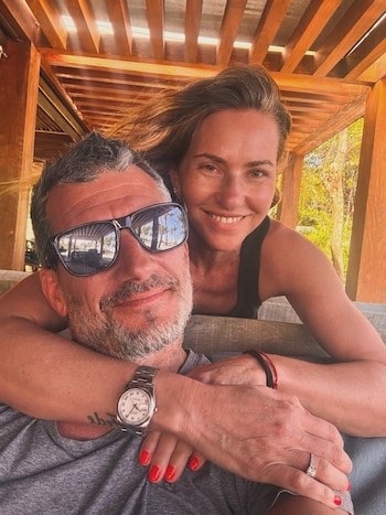 Andrea Bursten mostró a su nueva pareja