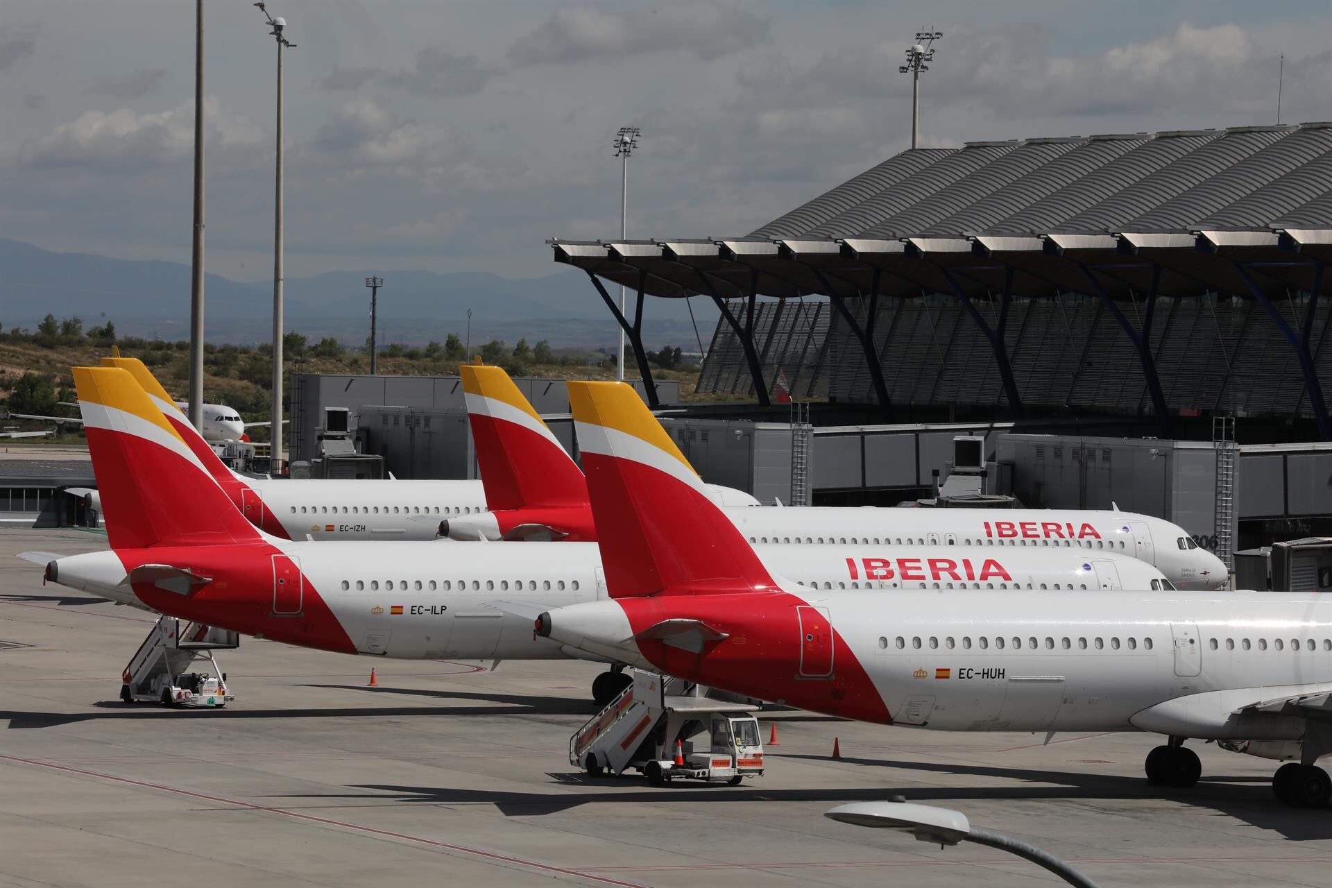 Iberia confía en retomar los vuelos a Venezuela en cuanto se den las condiciones de seguridad tras anunciar Maduro que revoca su licencia