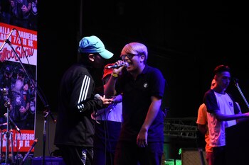 Freestyle, versos, improvisaciones con ingenio,