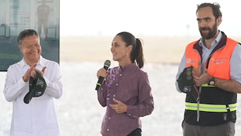 Claudia Sheinbaum supervisó la obra del tren Ciudad de México-Pachuca en Tezontepec, Hidalgo. (Foto: Presidencia)