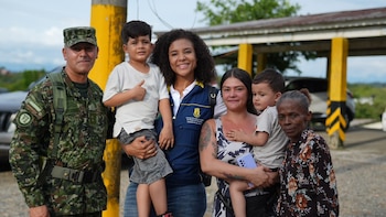 Esta es la familia venezolana que era buscada por sus vecinos entre los escombros de una casa en Quibdó