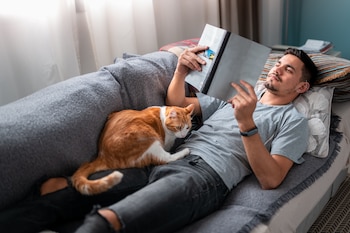 Estar aislado socialmente activa un