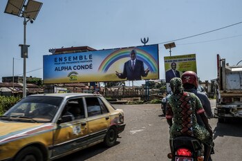 09/10/2020 Un cartel electoral del presidente, Alpha Condé, en Conakry
POLITICA AFRICA GUINEA INTERNACIONAL
SADAK SOUICI / ZUMA PRESS / CONTACTOPHOTO
