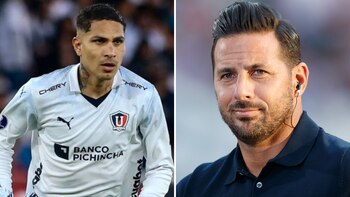 Paolo Guerrero, a la izquierda, jugando un partido contra LDU; Claudio Pizarro, a la derecha, comentando un duelo de Bundesliga.