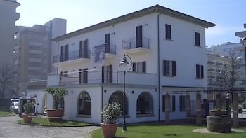 La Villa Mussolini pasa a manos públicas como espacio de memoria democrática