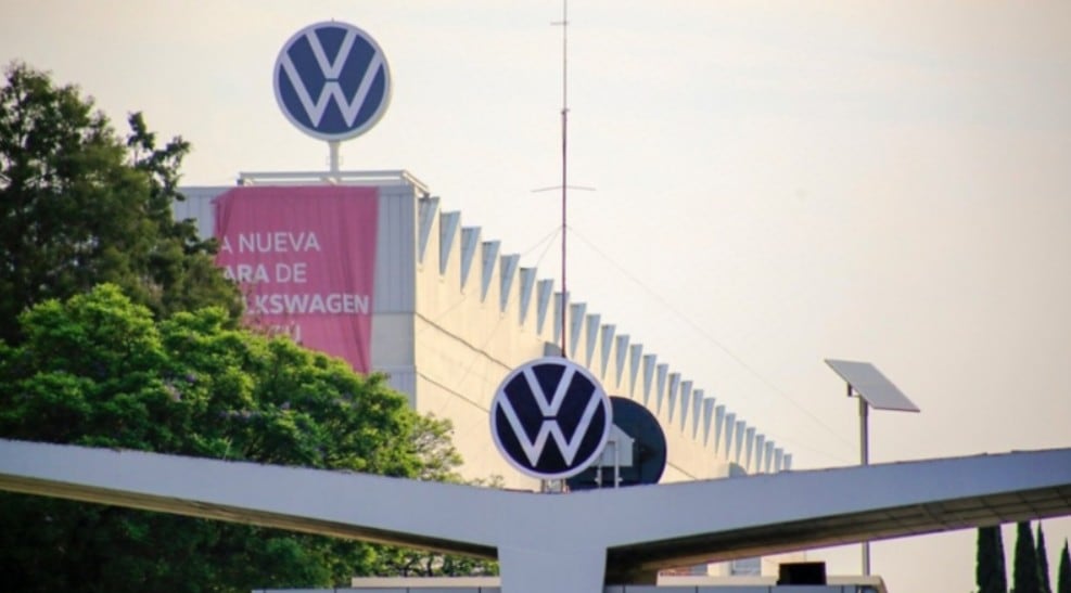 El SITIAVW se deslindó de cualquier aval a despidos o ajuste de personal en la planta de Volkswagen en Puebla.
Crédito: Volkswagen