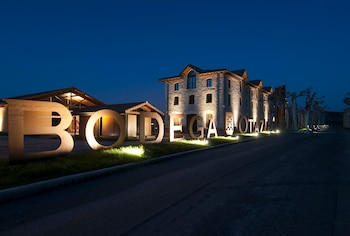 07-04-2015 Bodega Otazu
ECONOMIA
BODEGA OTAZU