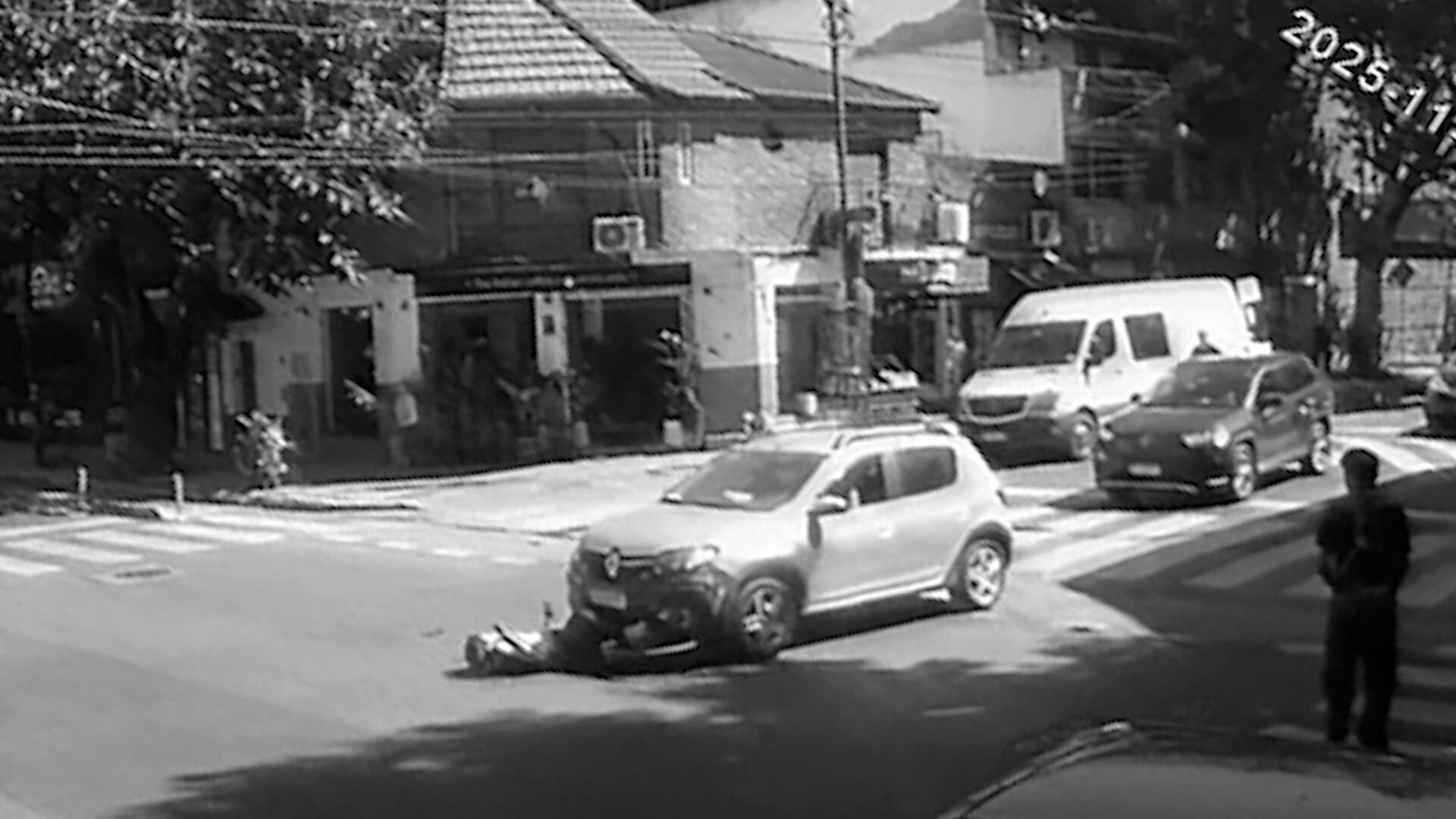 El SAME asistió rápidamente a la víctima del accidente en Palermo y la trasladó al Hospital Fernández