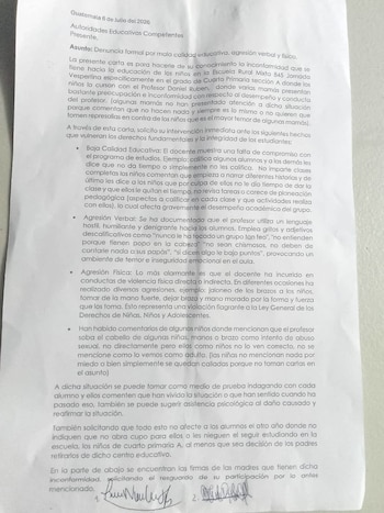 La investigación oficial documentó que el docente tocaba la pierna, la espalda y el hombro de alumnas, conductas clasificadas como acoso sexual ejercido por profesores.