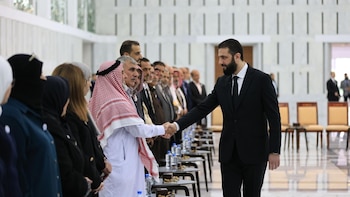 Ocho países aplauden la retirada de Siria de la lista de EEUU de estados patrocinadores del terrorismo