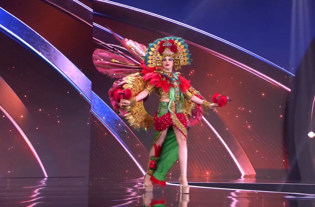 Fátima Bosch en la Gala de traje típico de Miss Universo 2025. (Captura de pantalla)