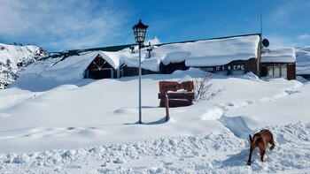 La escuela de Caviahue cubierta