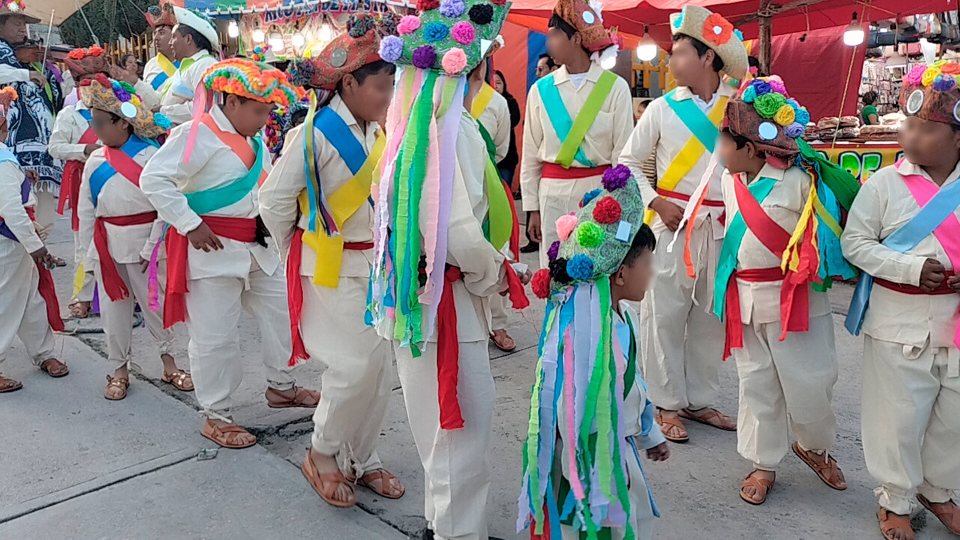 Desaparecido por 35 años, se trata de un baile ancestral, de origen campesino y significado religioso con arraigo en El Carmen Xalpatlahuaya, Tlaxcala.Crédito: Secretaría de Cultura