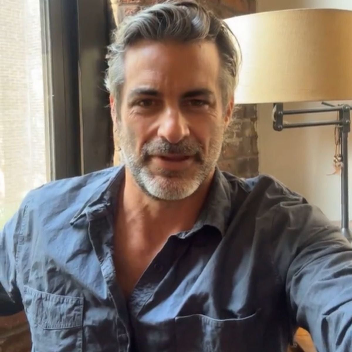 Jim Curtis reveló que intercambió mensajes con Jennifer Aniston antes de iniciar su relación. (Instagram/@jimcurtis1)