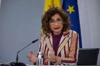 La ministra de Hacienda y