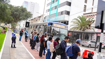 Saco Oliveros está ubicado a la altura de la cuadra 4 de la avenida Arequipa, mientras que Dagnino se encuentra en la cuadra 7 - Créditos: ATU.