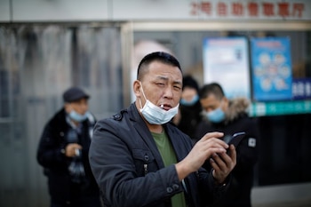 Incertidumbre. Los analistas internacionales intentan