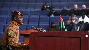 Burkina Faso reorganiza el Gobierno