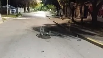 Madrugada trágica en Mendoza: un hombre se fugó tras chocar y matar a un ciclista