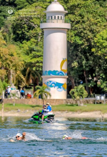 Martha Sandoval y Paulina Alanís