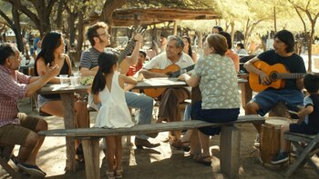 La filmación muestra paisajes de