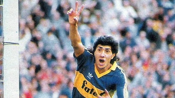 Detalles y anécdotas de la carrera de Jorge Comas, el histórico goleador que atraviesa un crítico momento en México