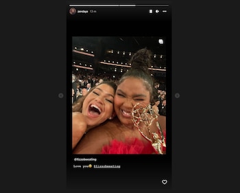 Zendaya se mostró feliz durante