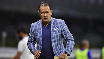 Juan Reynoso da inicio a su nuevo desafío en la Liga MX: anunciado como entrenador del Necaxa en el Torneo Apertura 2026