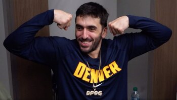 El divertido ritual en el vestuario de Denver Nuggets que coronó a Facundo Campazzo por un detalle en el partido