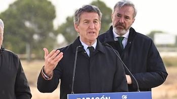 Feijóo carga contra Sánchez por