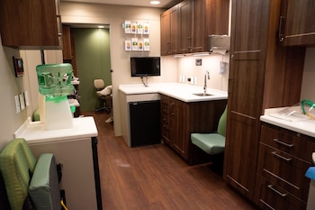 "Con la unidad pediátrica móvil