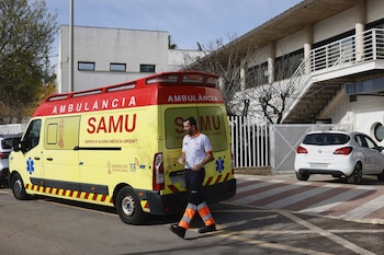 Fachada del centro de salud