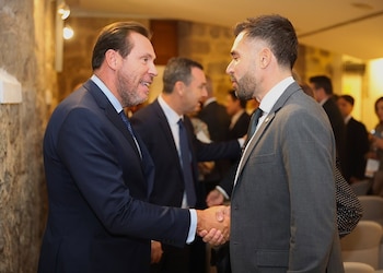 09/10/2026 David Forné con Óscar Puente.
El secretario de Estado de Transición Energética, Transportes y Movilidad, David Forné, ha puesto en valor las infraestructuras estratégicas para mejorar la accesibilidad del país en la Conferencia Ministerial Iberoamericana de Transportes e Infraestructuras que se celebra en Valladolid.
ECONOMIA
GOVERN D'ANDORRA