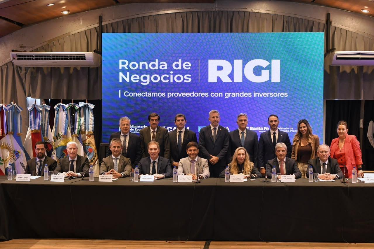 Cumbre clave en Rosario: Karina Milei estrecha lazos con 12 gobernadores y avanza con la negociación por las PASO