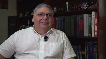 El pasaporte negado a un cirujano y lo que revela sobre el alcance del exilio nicaragüense en Costa Rica