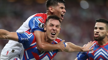 Churín rompe marcas y Cerro