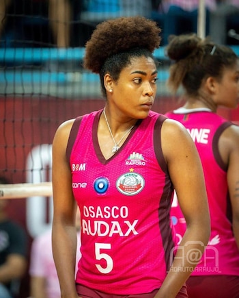 Ángela Leyva jugó en Osasco entre el 2017 y 2019.