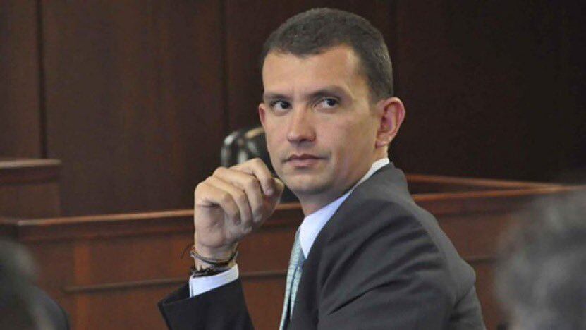 Emilio Tapia,