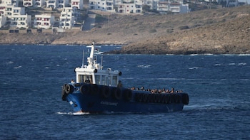 Rescatados más de 120 migrantes en aguas al sur de la isla griega de Creta