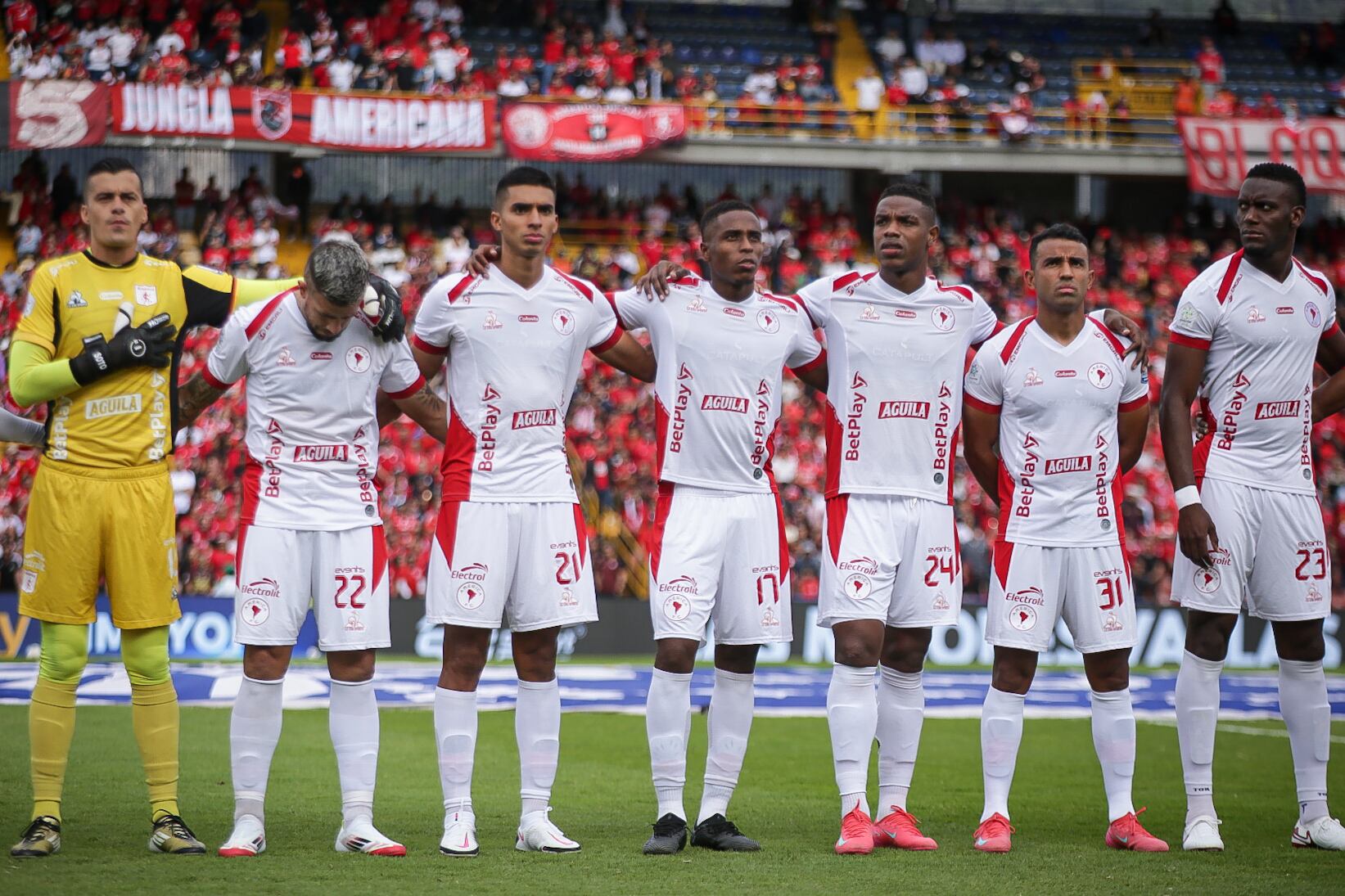 América de Cali perdió 2-0 contra La Equidad, que sumó apenas su segunda victoria en el campeonato - crédito Cristian Bayona/Colprensa